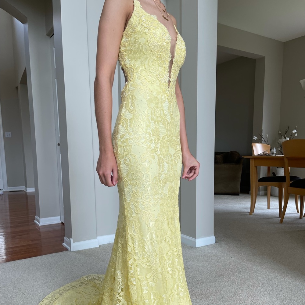 La femme prom dress